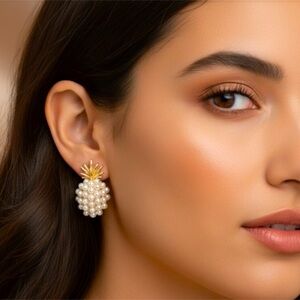 ✨Gold Pearl Pineapple stud Earrings - Women Jewelry